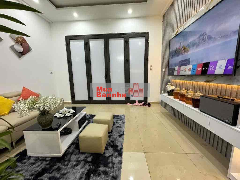 Đống Đa - 45m2- 7 ngủ- kinh doanh cho thuê- oto cách 10m.