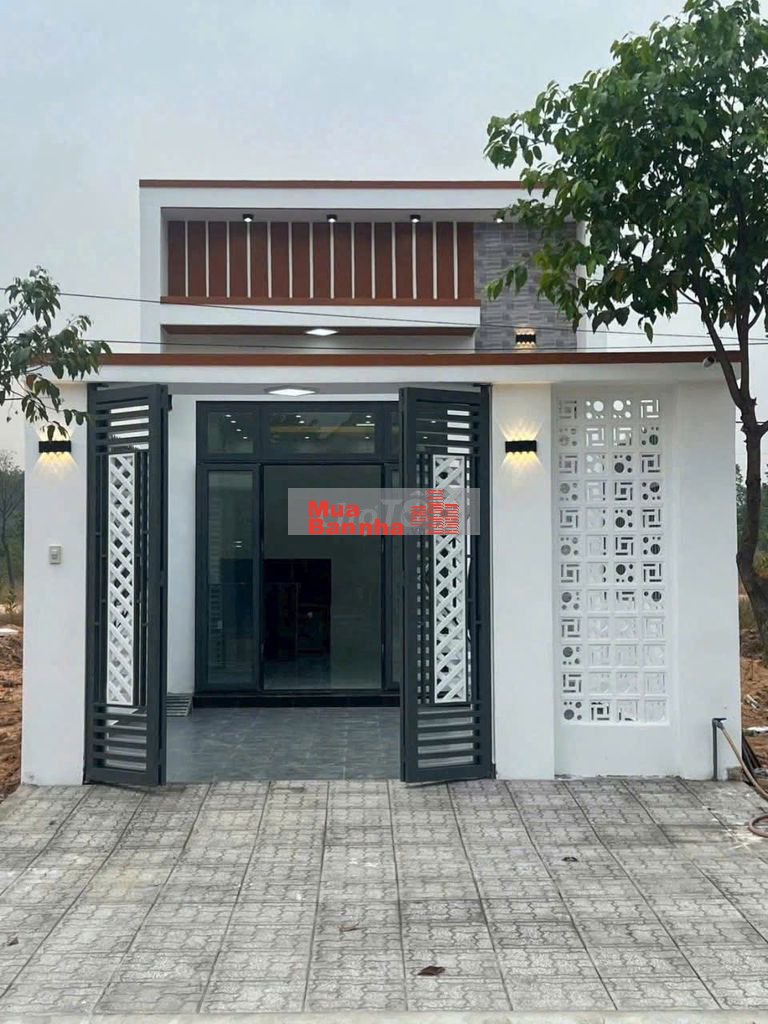 Cần Bán Căn Nhà Mới Xây Kế Bên KCN Mỹ Phước 3