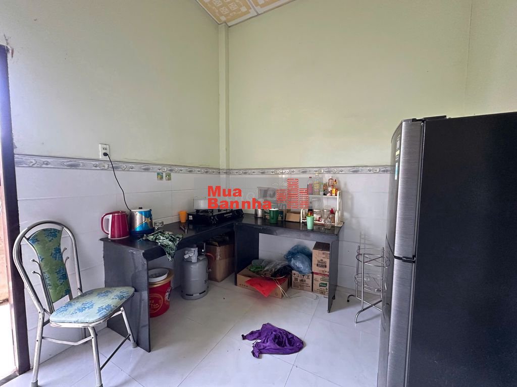 Bán nhà cấp 4 hẻm Nguyễn Tri Phương, Tân Bình, LaGi giá rẻ 950 triệu