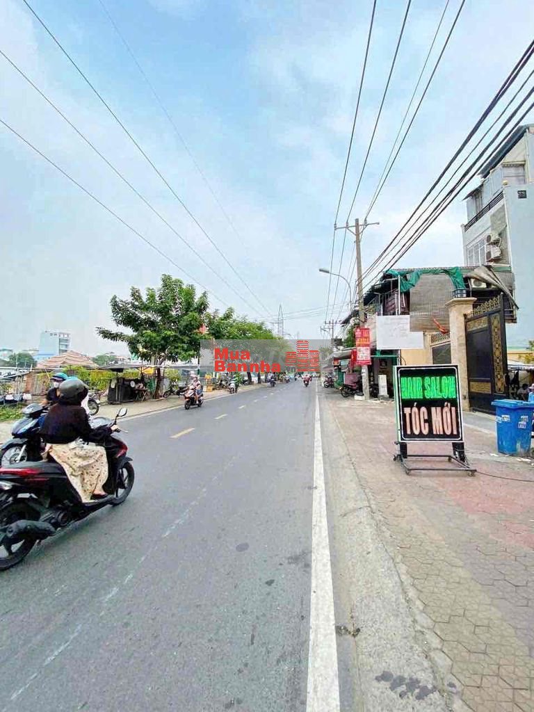 Bán nhà mặt tiền đường kinh doanh đường Trần Xuân soạn quận 7