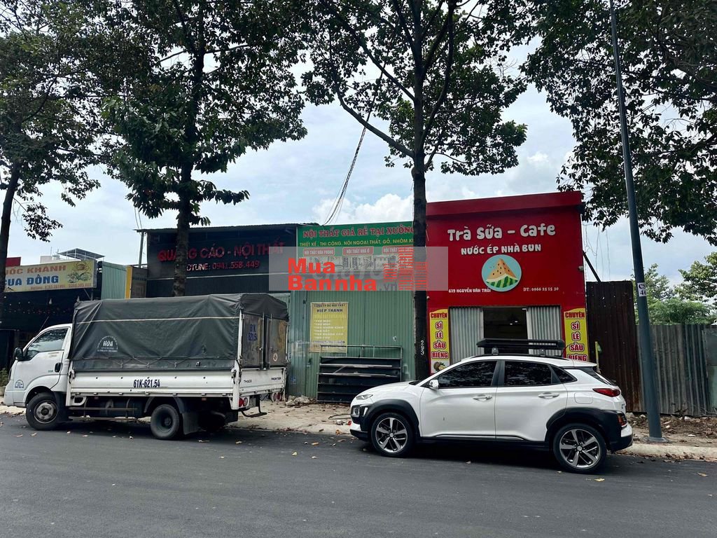 Chính chủ bán căn nhà MT kinh doanh lớn vòng xoay Hiệp Thành 3 - BD