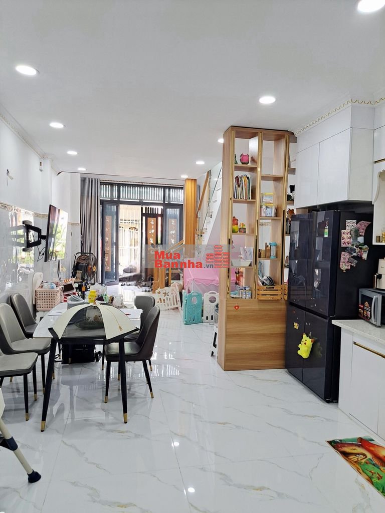 Mặt tiền KDC Nam Long, quận Bình Tân 56m2 (4x14) giá nhỉnh 6 tỷ.