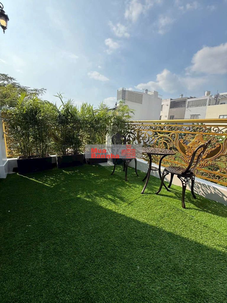 BÁN NHÀ ĐƯỜNG D6 – KHU TÁI ĐỊNH CƯ QUẬN 7
DT: 5 x 18m • Trệt 2 lầu+St