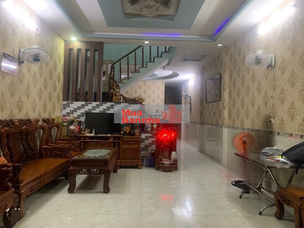 Nhà 2 Tầng,100m2,Đường Nguyễn Tri Phương, Phường Dĩ An, HCM Chỉ 4,2 Tỷ