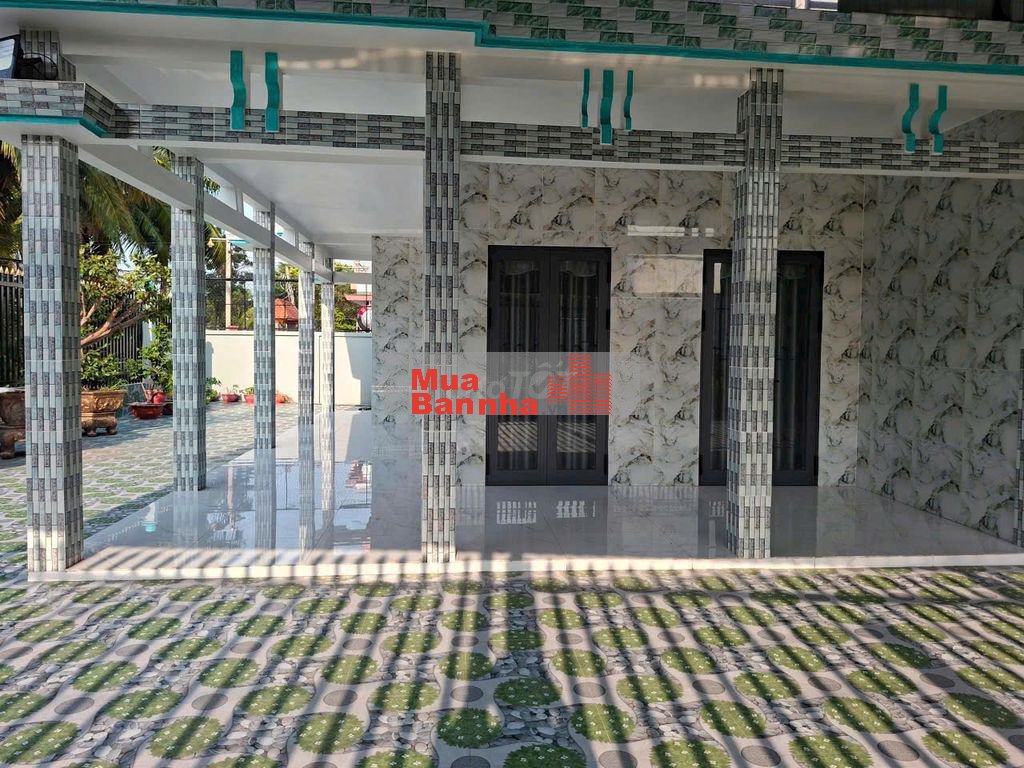 BÁN NHÀ ĐẤT 557M² FULL THỔ - MẶT TIỀN ĐƯỜNG NHỰA , BẾN LỨC