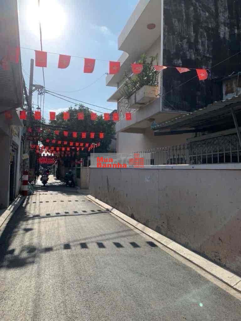 (4.3*25M). NHỈNH 7TỶ. HẺM 5M THÔNG TRƯỜNG CHINH.P15.TB