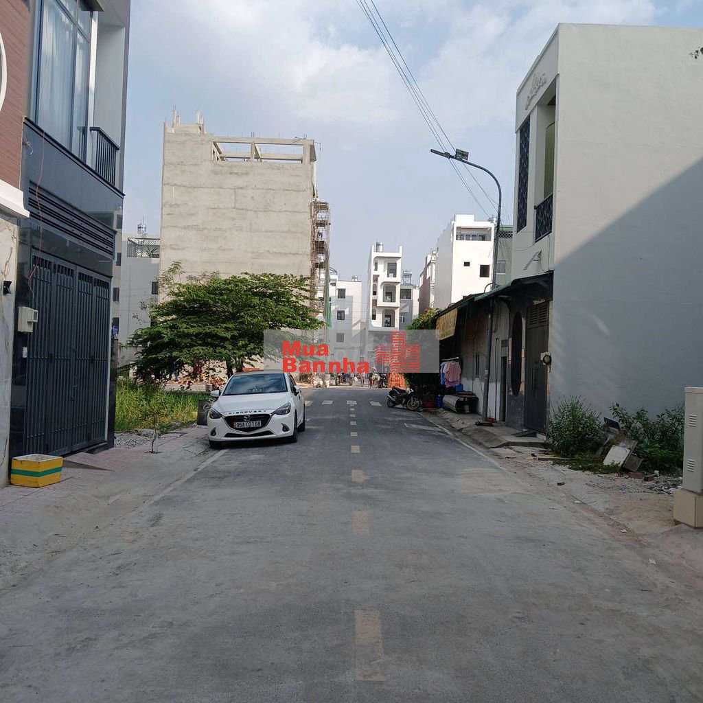 6 tỷ 200 thương lượng, nhà mới 5 tầng, đường 10mét, dt: 4× 13