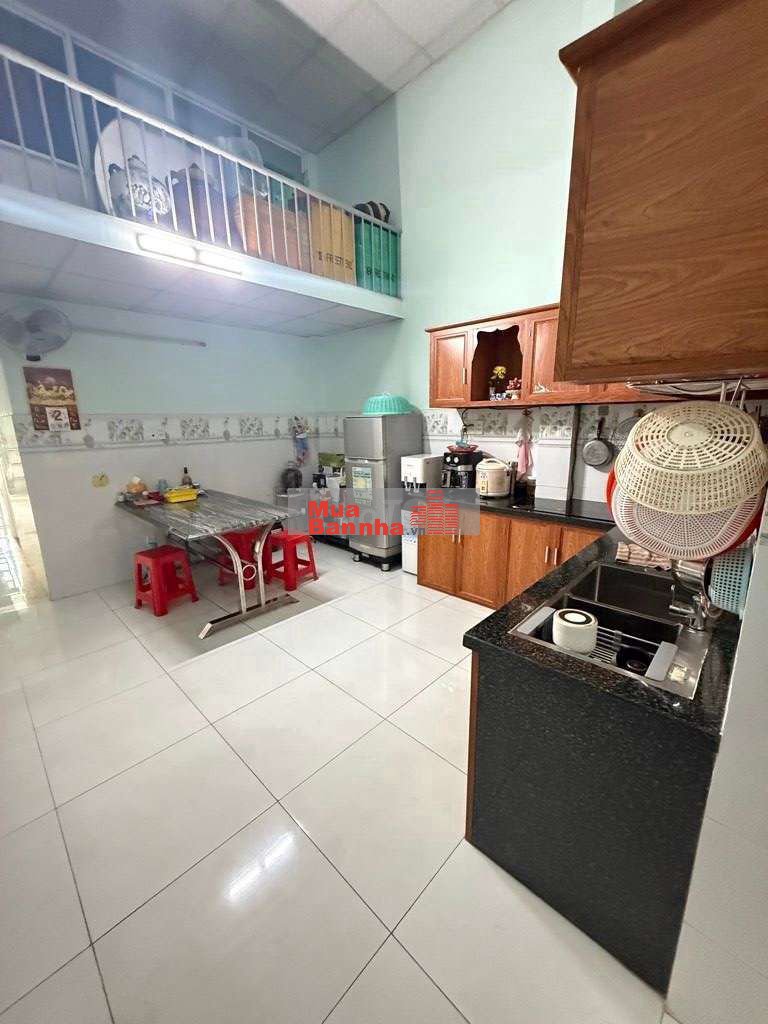 NHÀ CHÍNH CHỦ HẺM XE HƠI - NGAY CHỢ LINH XUÂN