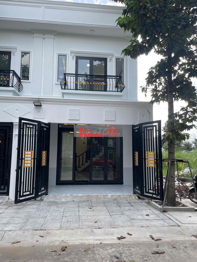 bán nhà mới hoàn thiện đón Tết xum vầy