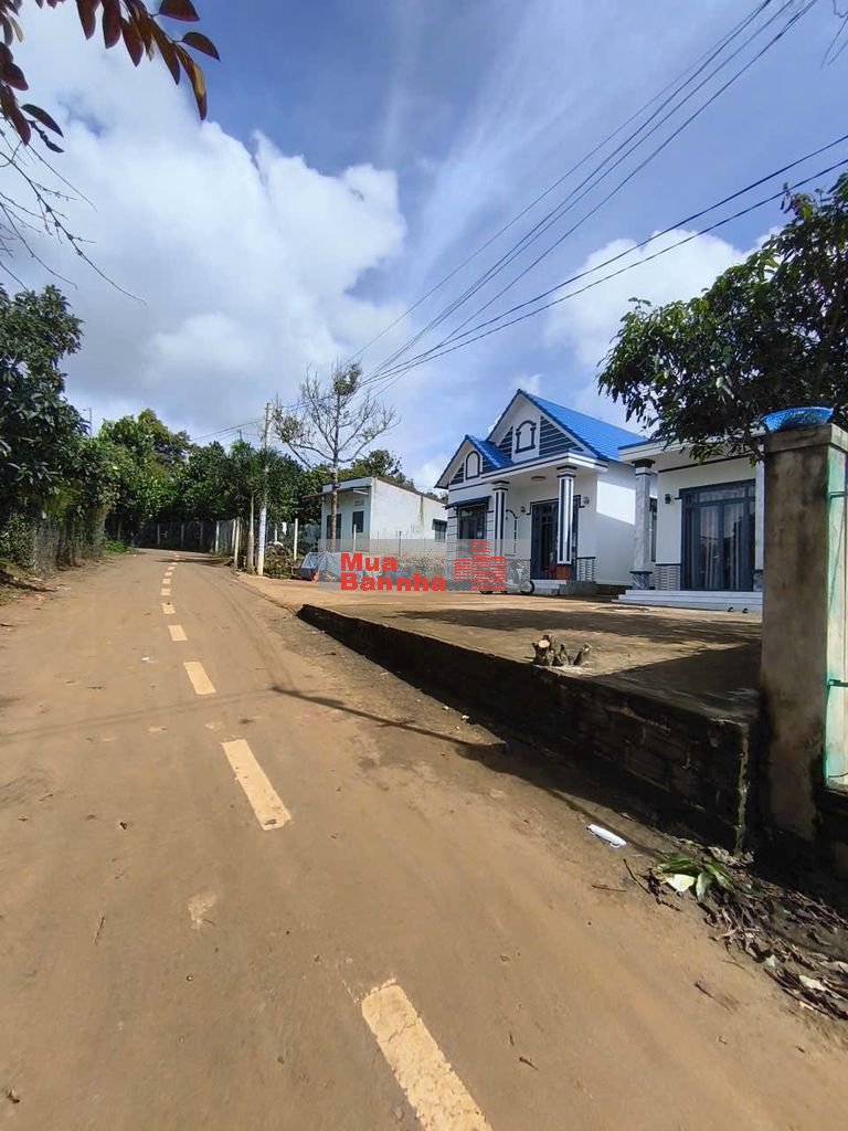 BÁN GẤP CĂN NHÀ CẤP 4 NGAY XÃ LỘC AN 403M2 CÓ 250M THỔ CƯ GIÁ : 1,86TỶ