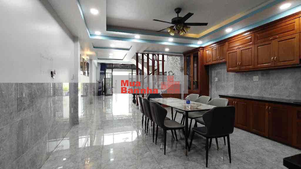 CC BÁN GẤP NHÀ DTSD 130m 1 trệt 1 lầu 3pn - bank định giá 70%