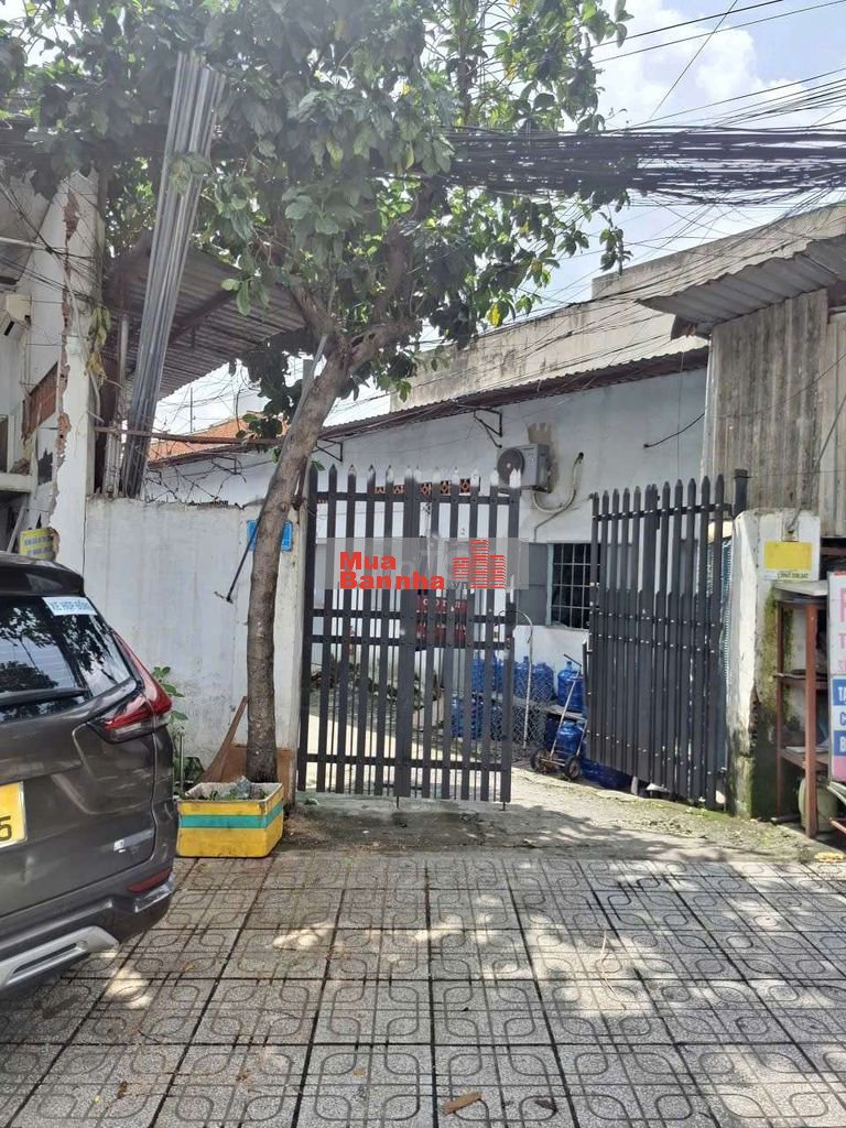 Nhà 63m cấp 4 ngay làng đại học quốc gia Tphcm