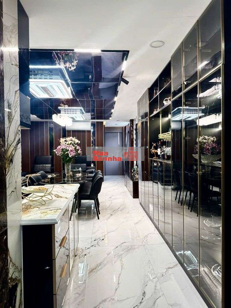 NHÀ ĐẸP CÓ 1 KHÔNG 2, Bạch Đằng, sát sân bay TSN, CHỈ 67,6 TỶ