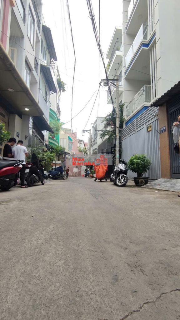 BÁN GẤP NHÀ HẺM Ô TÔ 4 TẦNG, GẦN MẶT TIỀN NGUYỄN VĂN ĐẬU, BÌNH THẠNH