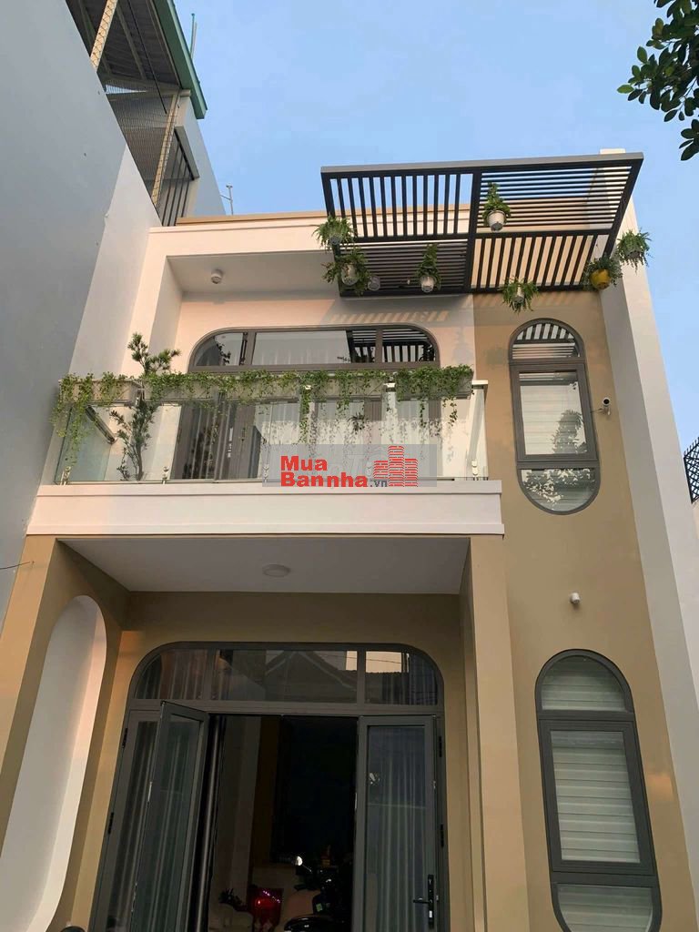 🧣Cần Bán nhà 1trệt 1lầu 3pn 3wc 1bếp DT 6X19 Sổ hoàn công