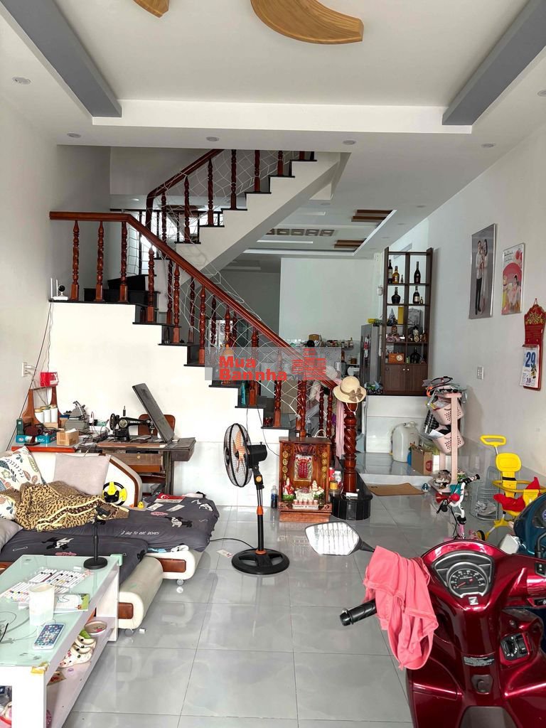 Nhà Lầu Rộng sh Có Nội Thất Gần Trường Học kdc Phú An đối diện Hoan My