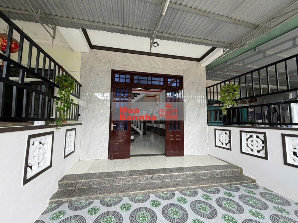 Bán căn nhà siêp đẹp kiên cố phường hội an tây tp hội an