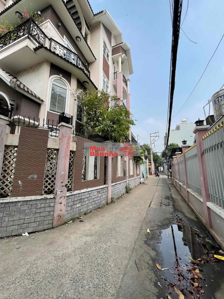 Hiếm & Rẻ 4.5M x 14M 2 Tầng HXH 5M Nguyễn Sơn gần Tân Bình