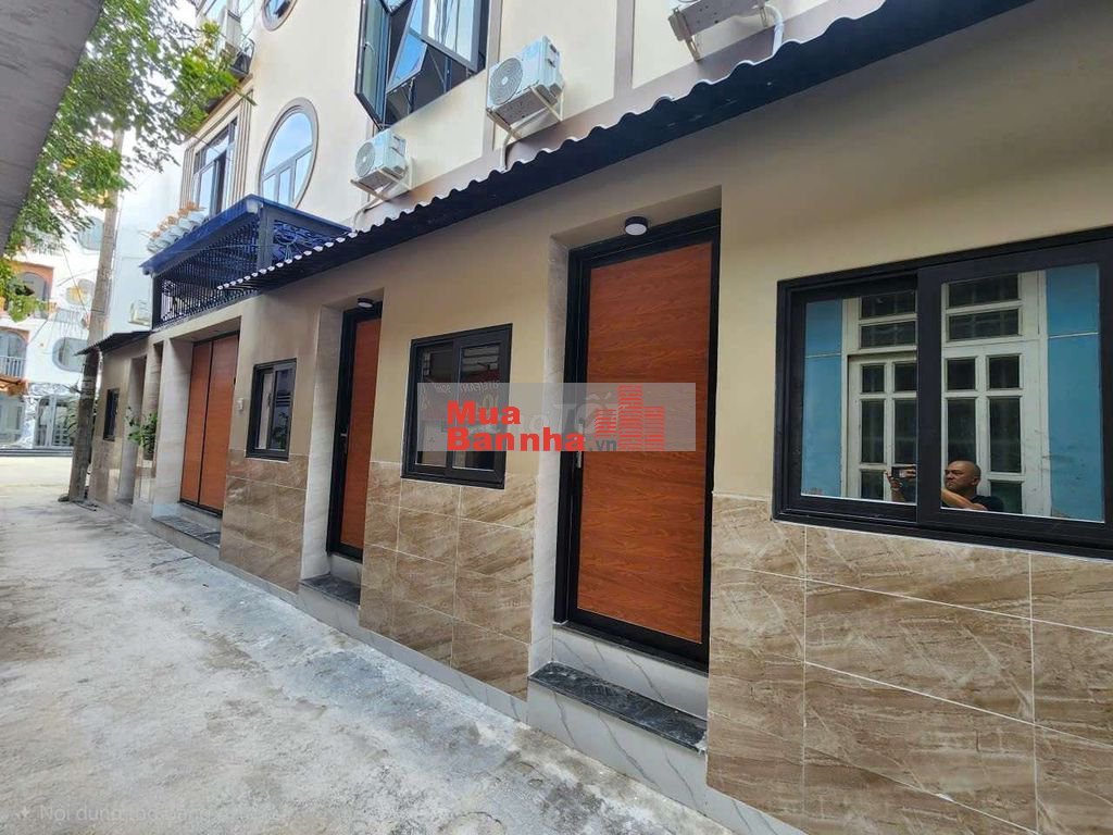 Bán nhà 3 tầng mới xây xong vừa ở vừa cho thuê Giá rẻ trước tết !