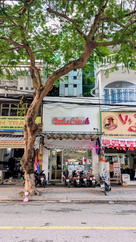 BÁN CĂN NHÀ TÂM HUYẾT GIA ĐÌNH - CÁCH SÔNG HÀN 300M- DÒNG TIỀN ỔN ĐỊNH