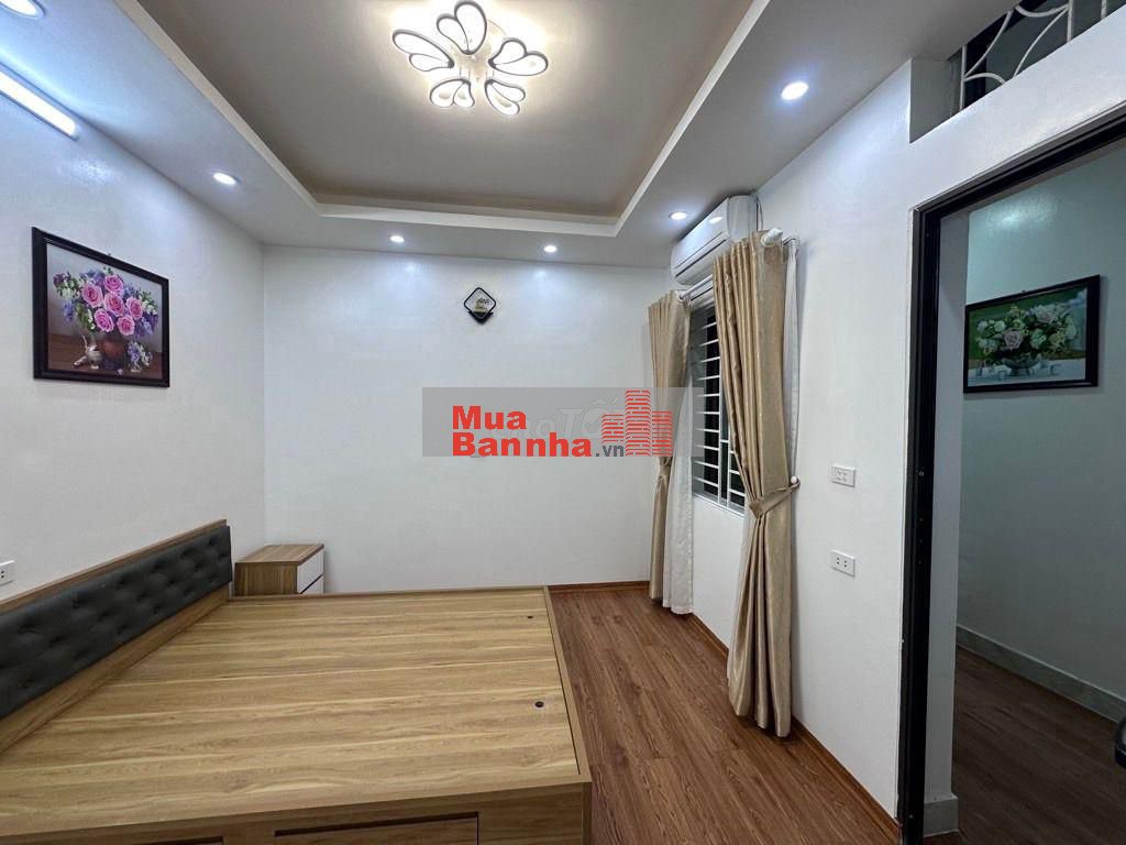 35m² TRẦN KHÁT CHÂN, ngõ nông, nhà rộng 3PN khép kín.