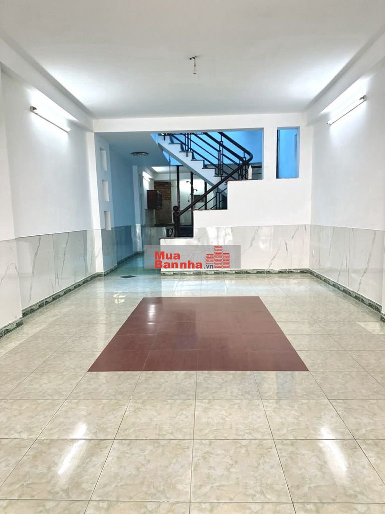 Nhà Hẻm 8M Thông, Sát Mặt Tiền Lê Thúc Hoạch, Tân Phú, ( 4.2M X 21M )