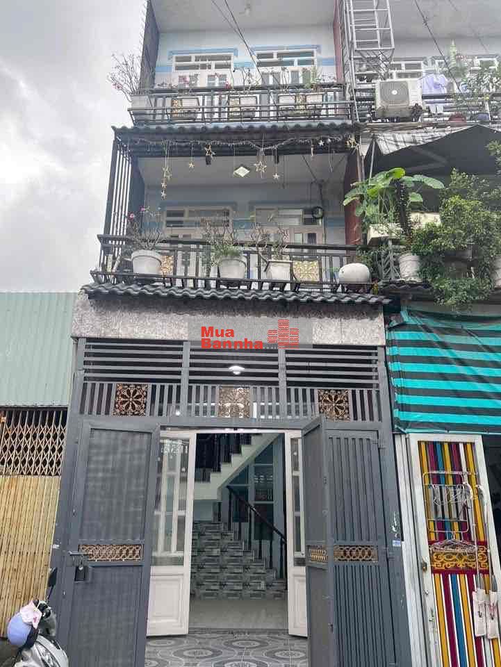 📌MỨC GIÁ 2 TỶ 350 CHO CĂN NHÀ TRỆT 2 LẦU – XÃ BÀ ĐIỂM