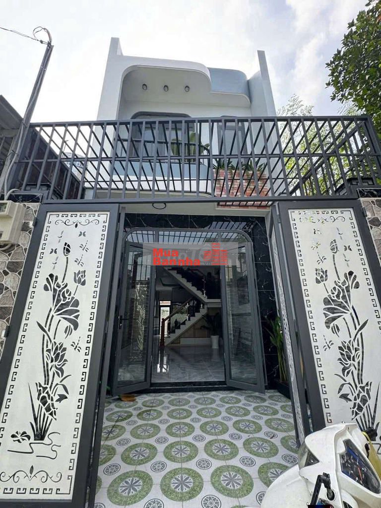 NHÀ MỚI 100%🌹.4M×17M.🌹NHÀ 1 TRỆT 1 LẦU HẺM XE HƠI