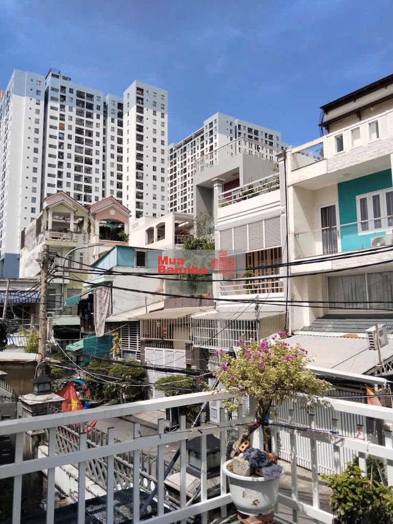 Gấp;gấp bán căn mặt tiền xe tải quay đầu 80m2 giá 8ty6 lầu đúc BTCT