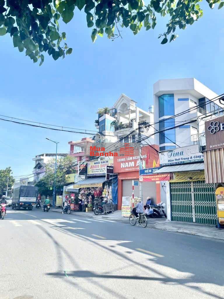 🍓 Nhà mặt tiền đường Trương Thị Hoa, 5 tầng có thang máy, sát Gò Vấp