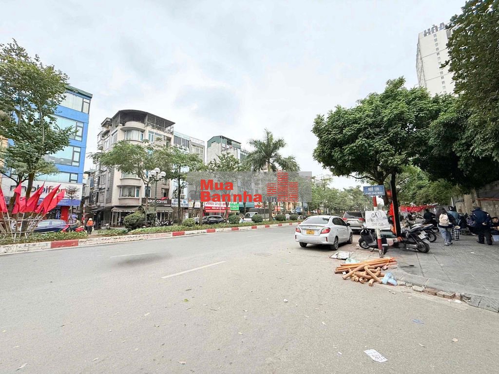 Bán Gấp nhà mặt phố, vỉa hè, Kinh Doanh, Ô Tô, Phố Trung Kính-Cầu Giây