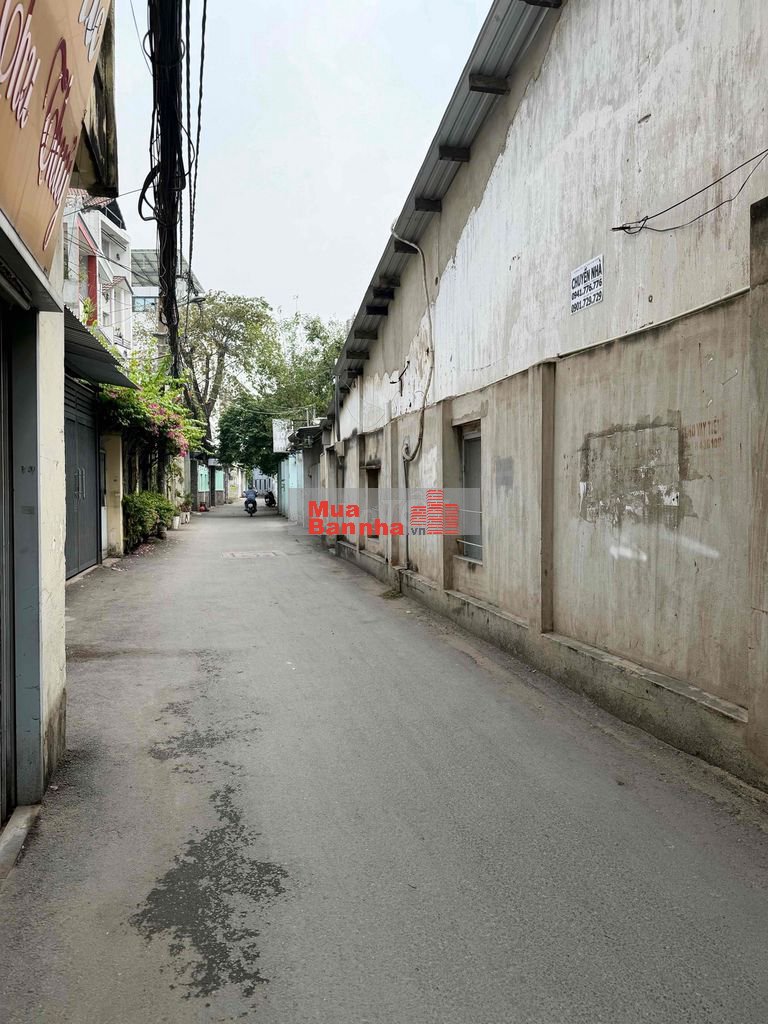 BÁN NHÀ 2 TẦNG - HẺM ÔTÔ THÔNG - NGAY EMART PHAN HUY ÍCH - 35M2