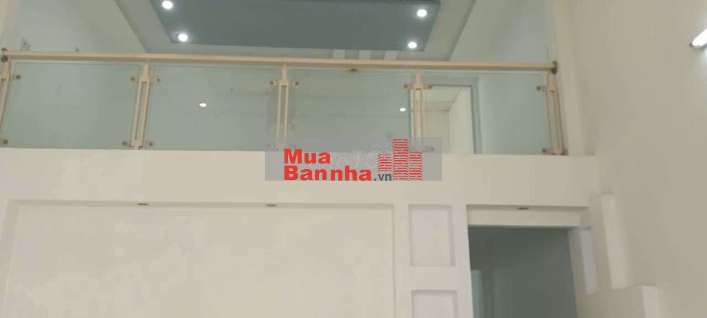 CHỈ 1 TỶ 7, BÁN NHÀ DĨ AN GÁC LỬNG – NGANG 8M,KHU KINH DOANH SẦM UẤT