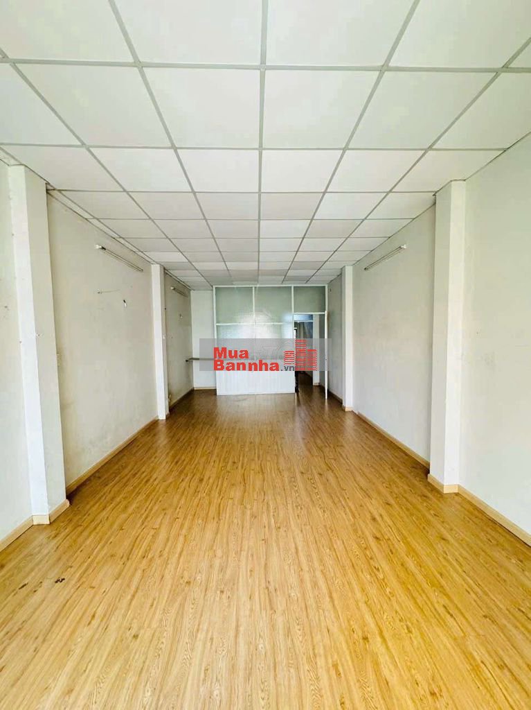 Bán nhà MT Nghiêm Toản, P.Hòa Thạnh, Tân Phú, DT 3.9x14m, cấp 4