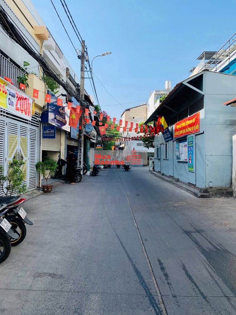 6.x TỶ - HẺM XE TẢI 6M TỚI CỬA - DT GẦN 38M2 TIỆN XÂY MỚI - CMT8 Q.10