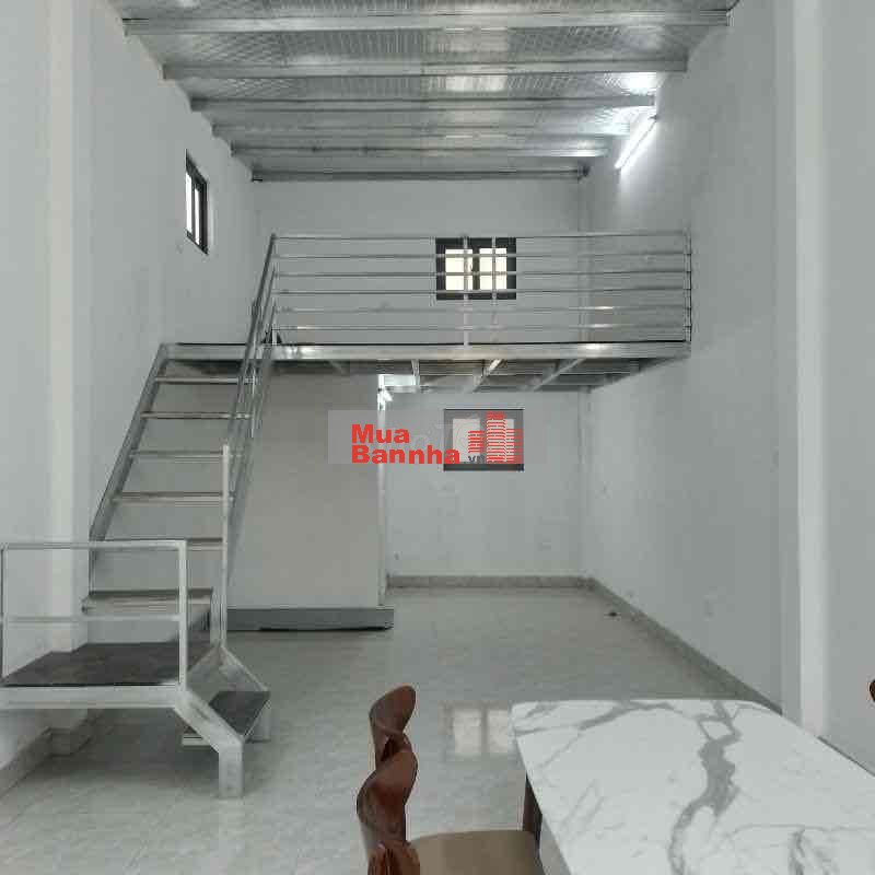 Nhỉnh 1 tỷ có nhà C4 mới Định Công-30m ô tô-40m ; MT5m ; 2N