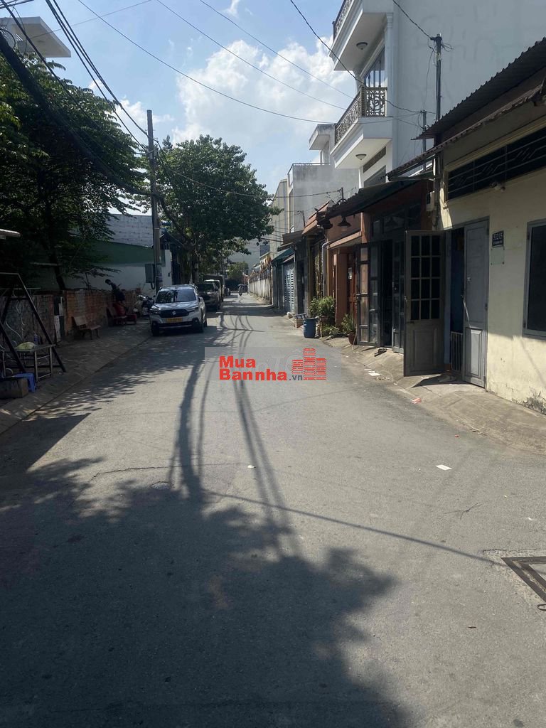 Cần bán nhà Lê Trọng Tấn: 4x20 hẻm 6m và 4m hông