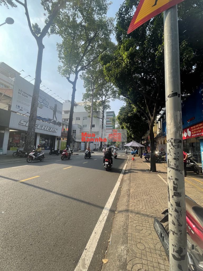 Toà Văn Phòng 8 Tầng Lô góc Mặt tiền Cao Thắng Q3 68 tỷ