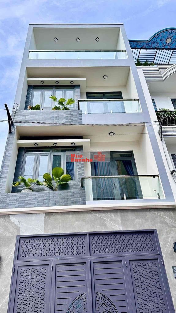 Bán nhà Trệt, 3 lầu, 4 phòng ngủ đường Nguyễn Thị Sóc