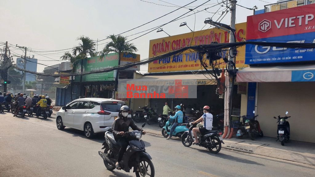 HOT- Bán gấp nhà 7x26, mặt tiền Phan Văn Hớn, gần chợ Bà Điểm Hóc Môn