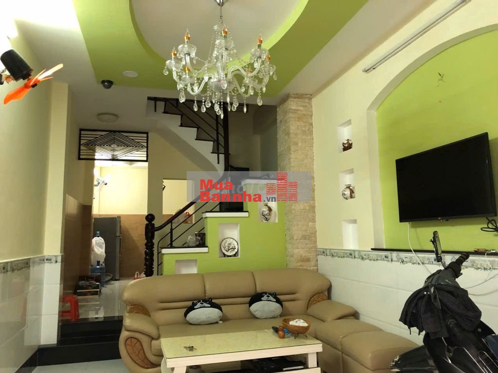 Bán nhà 4 tầng, hẻm đẹp thông Huỳnh Văn Bánh, P17, DT 40m2 chỉ hơn 6tỷ