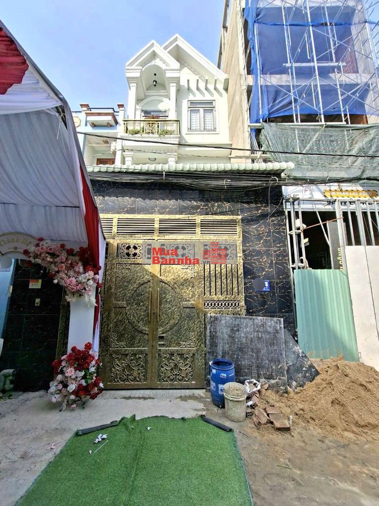 Bán nhà 3 tấm 5x20 HXT 1/ Huỳnh Thị Hai - Nguyễn Ảnh Thủ, sát mặt tiền