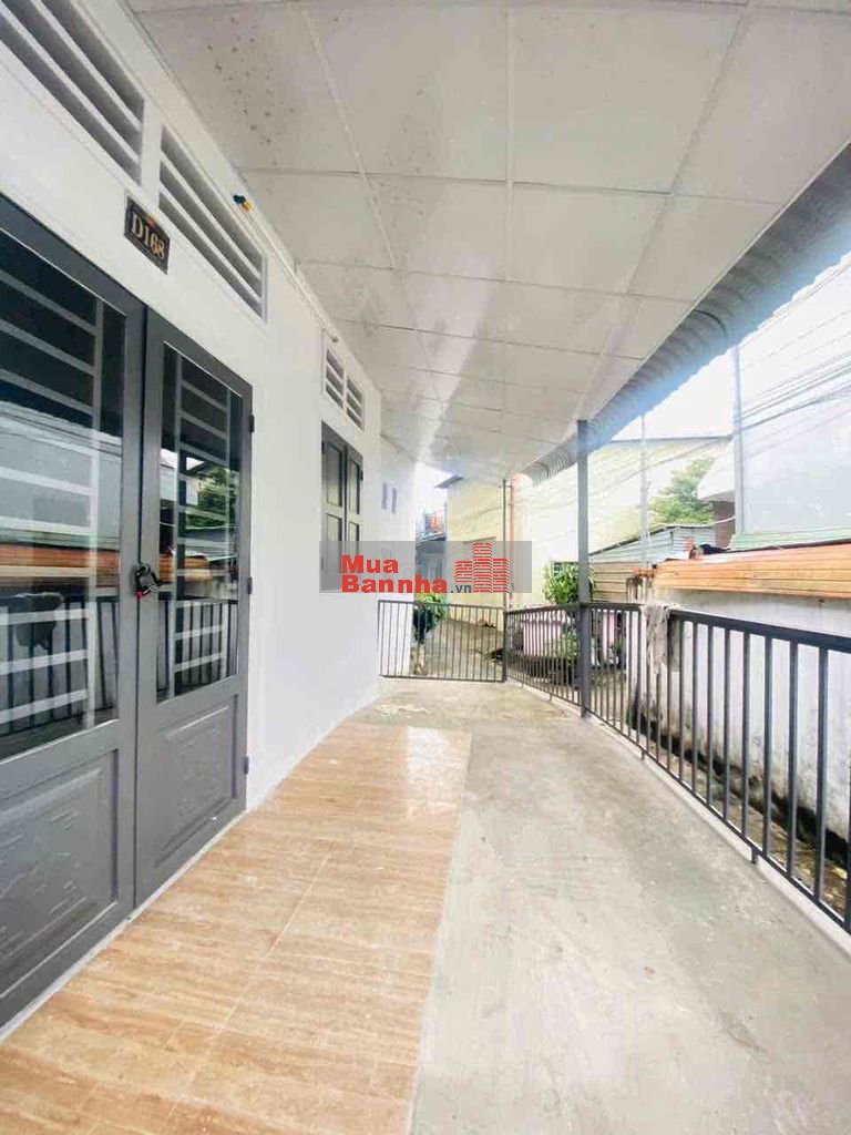 NHÀ TRUNG TÂM LÁI THIÊU GẦN KẾ BÊN CHỢ