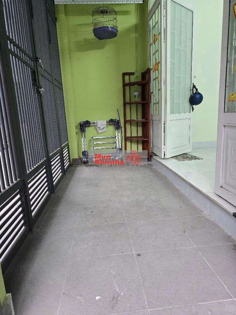 NHÀ MỚI Ở NGAY – FULL NỘI THẤT –36M²- 2 TẦNG GẦN VINCOM LÊ VĂN VIỆT