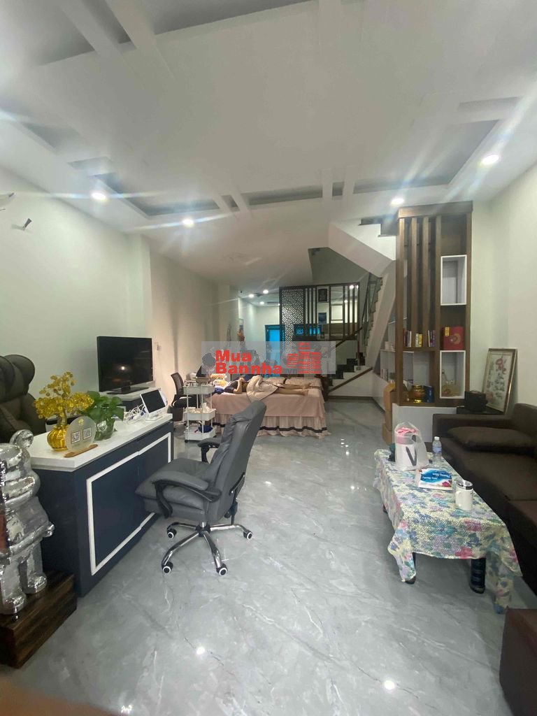 NHÀ PHỐ KDC LẬP PHÚC.GIÁ 8.5 TỶ.PHƯỚC KIỂN .NHÀ BÈ