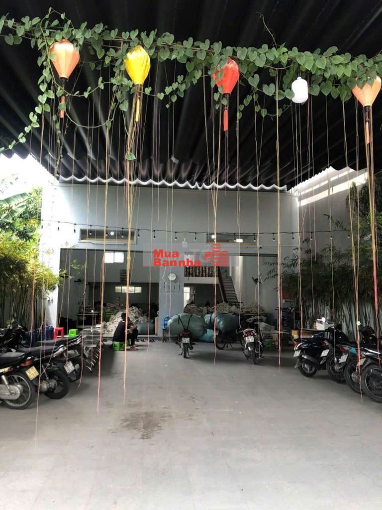 Nhà 10x35m đường đường xuân thới thượng 2