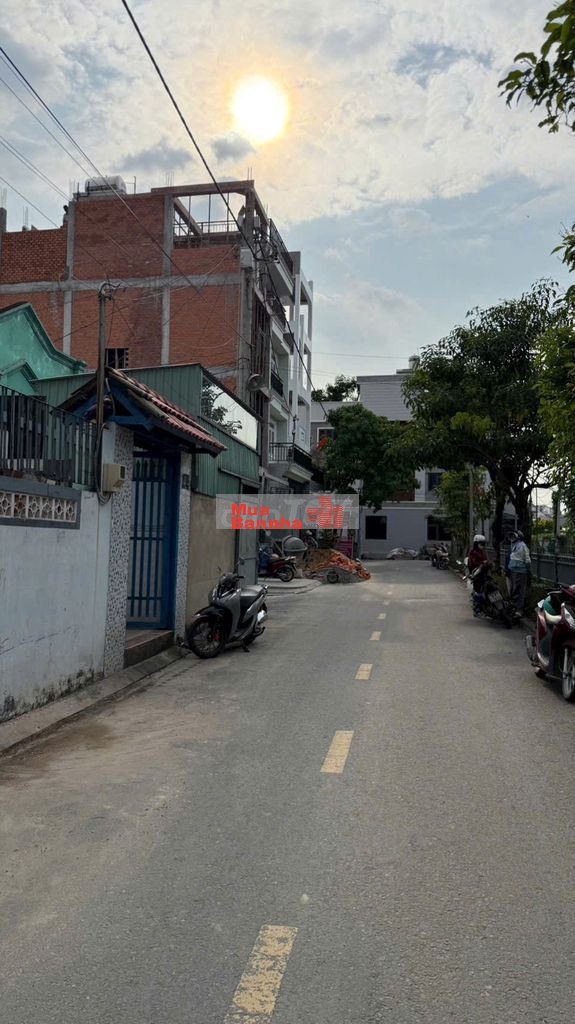 NHÀ CẤP 4 MẶT TIỀN KÊNH THẠNH LỘC 37, ĐƯỜNG 6m, 3,5x15m Nở hậu 7,5m