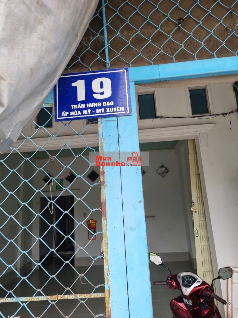 Bán nhà mặt tiền