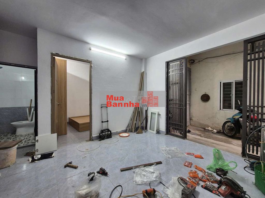 Chính chủ bán nhà xấy mới 2 tầng 3 ngủ, Định Công