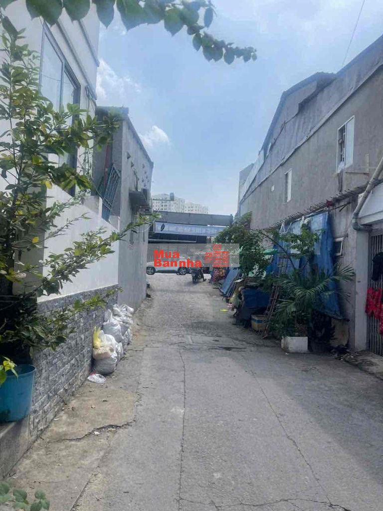BÁN GẤP NHÀ CẤP HẺM GẦN MẶT TIỀN NƠ TRANG LONG – 6x14 NỞ HẬU 9 – CN 62